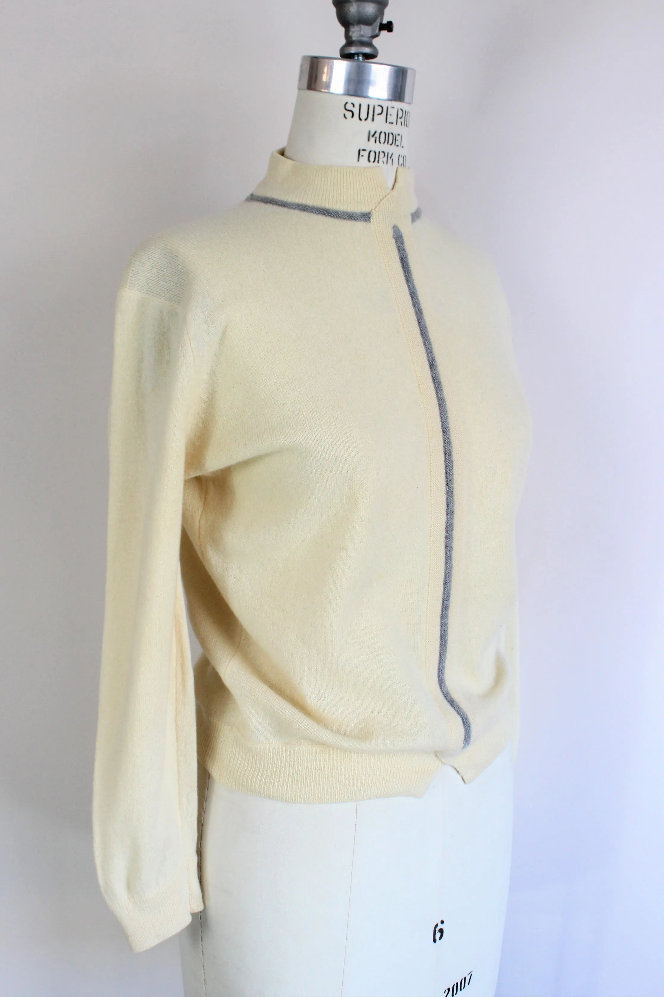 Vintage 1950s Ivory and Gray Cashmere Sweater by Dalton